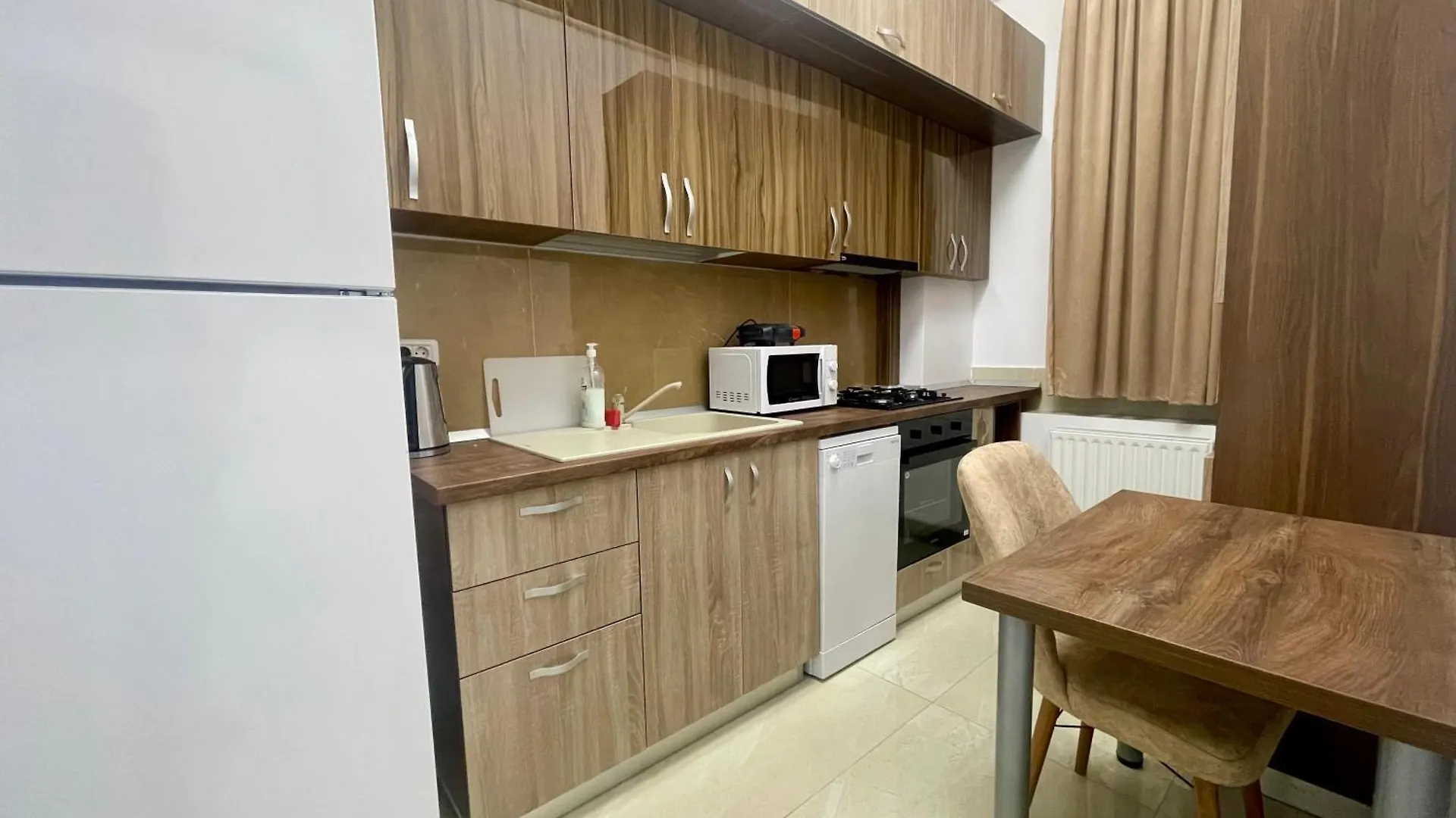 Apartment Central Adress Dd14 Bucharest