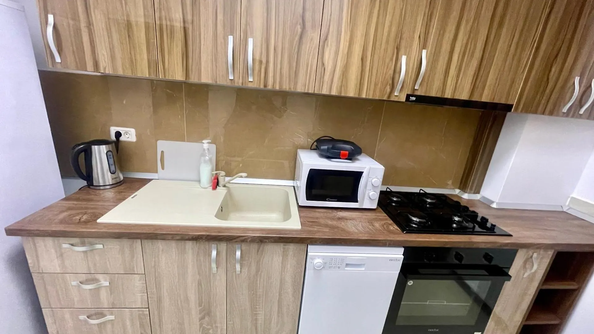 Apartment Central Adress Dd14 Bucharest