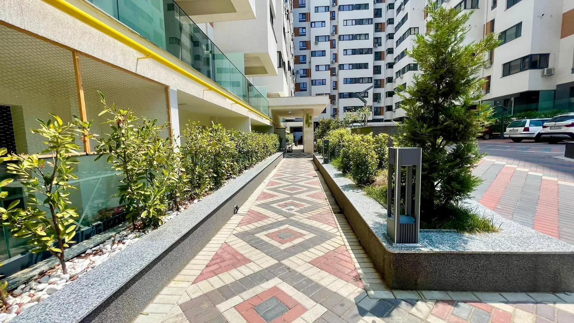 Apartment Central Adress Dd14 Bucharest