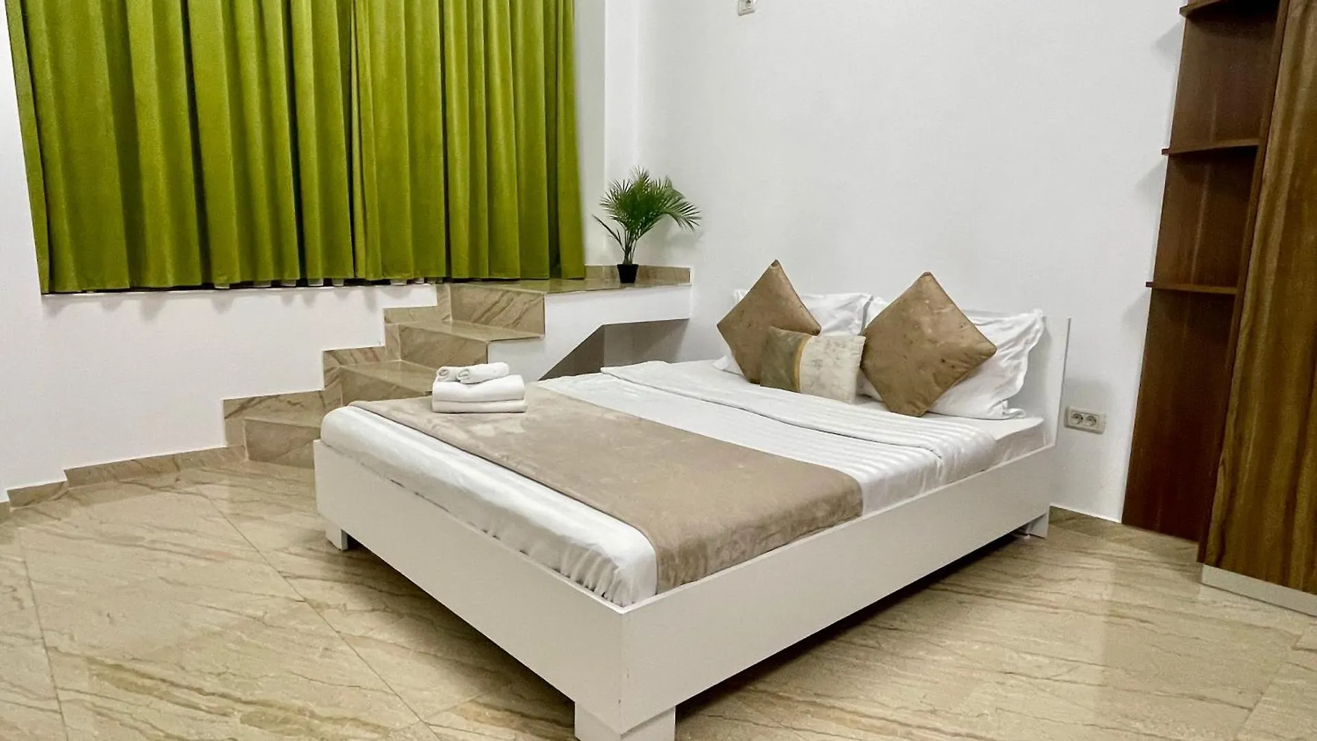 Central Adress Dd14 Bucharest